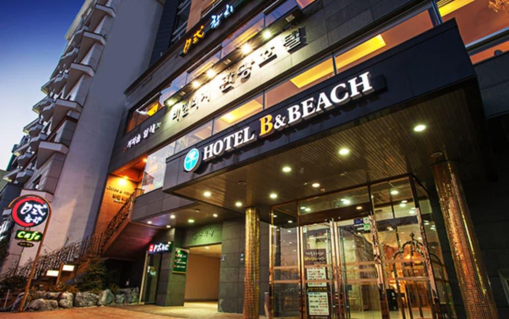 B&Beach Tourist Hotel Yeosu Exteriör bild